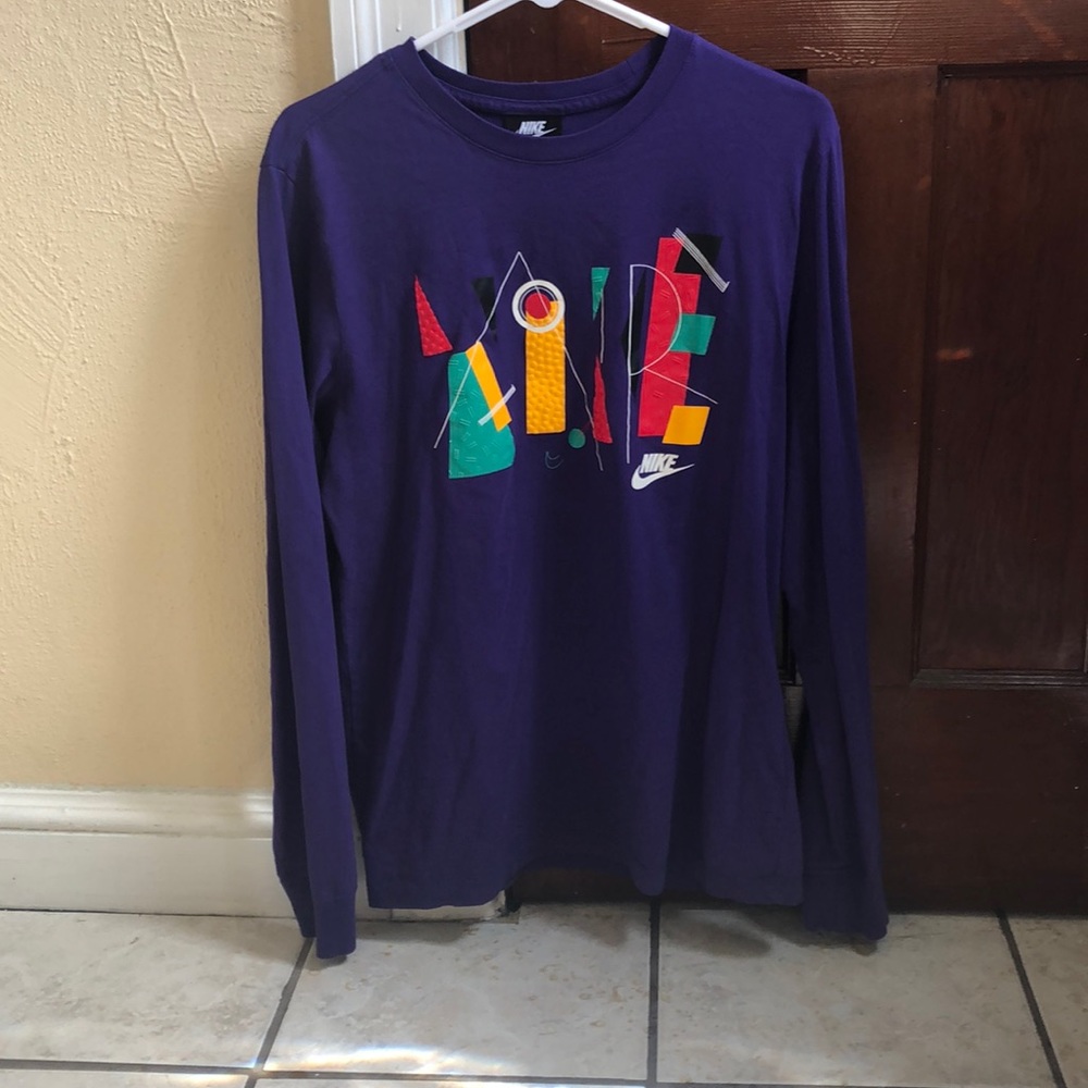 Nike abstract tee